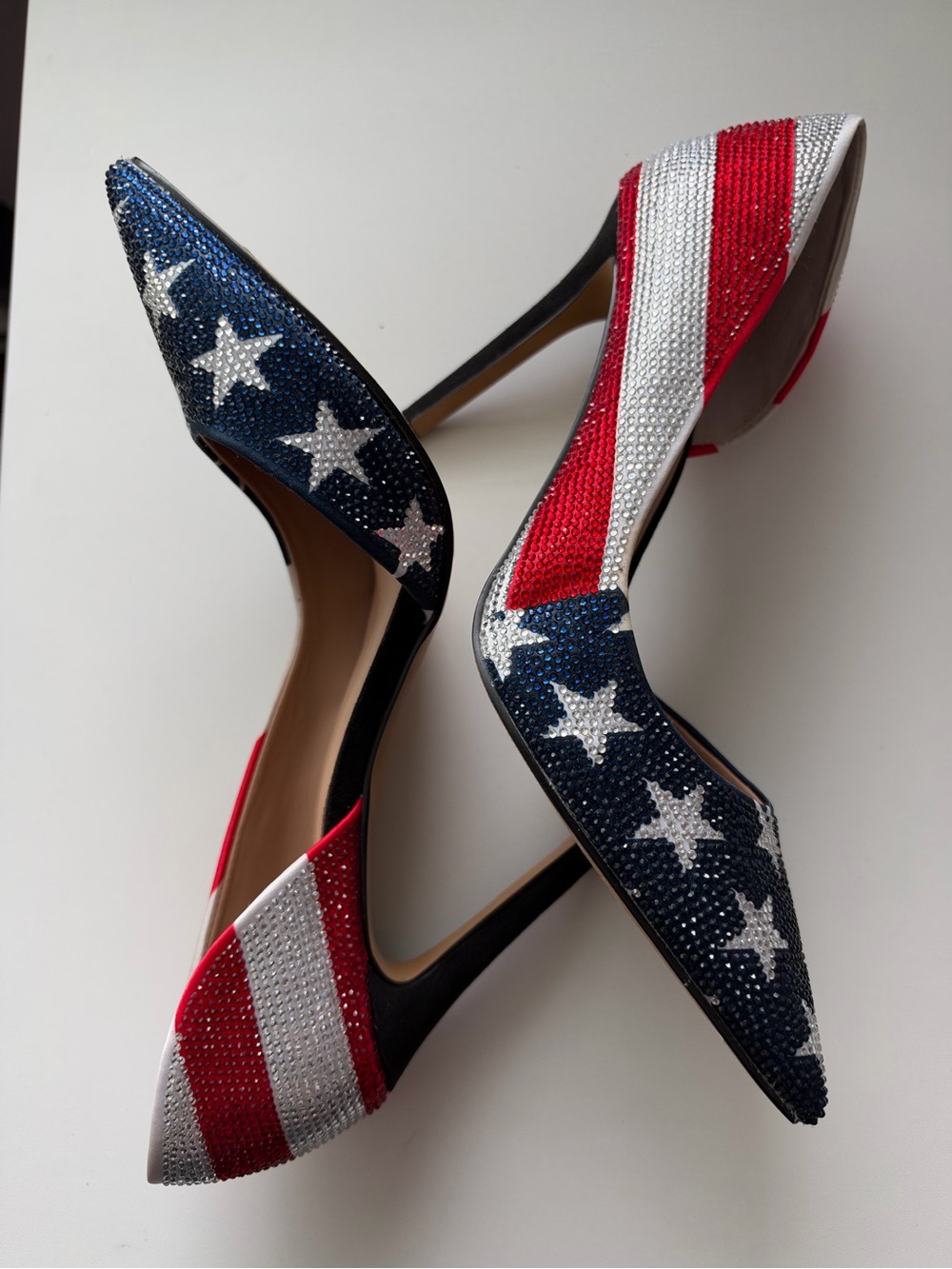 NIB Red and Navy USA Flag All-Over Rhinestone Pointed Toe Pumps Heels size 7.5